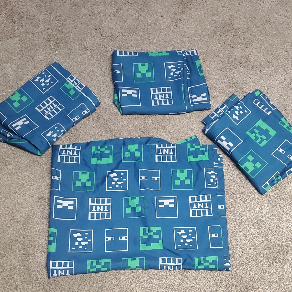 Minecraft Blue & Green Kids Curtains Sets - Pixel Pattern